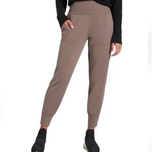 Athleta Venice Joggers Size XSP brown tan